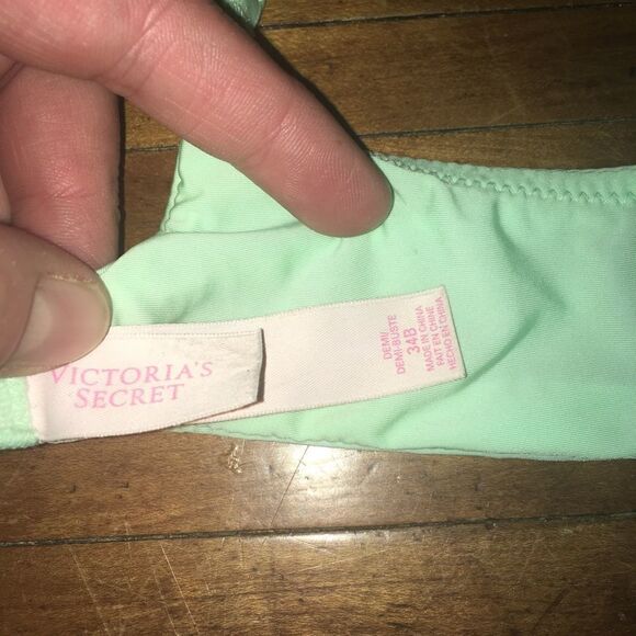 Victoria’s Secret mint green 34B Demi bra - Picture 2 of 4